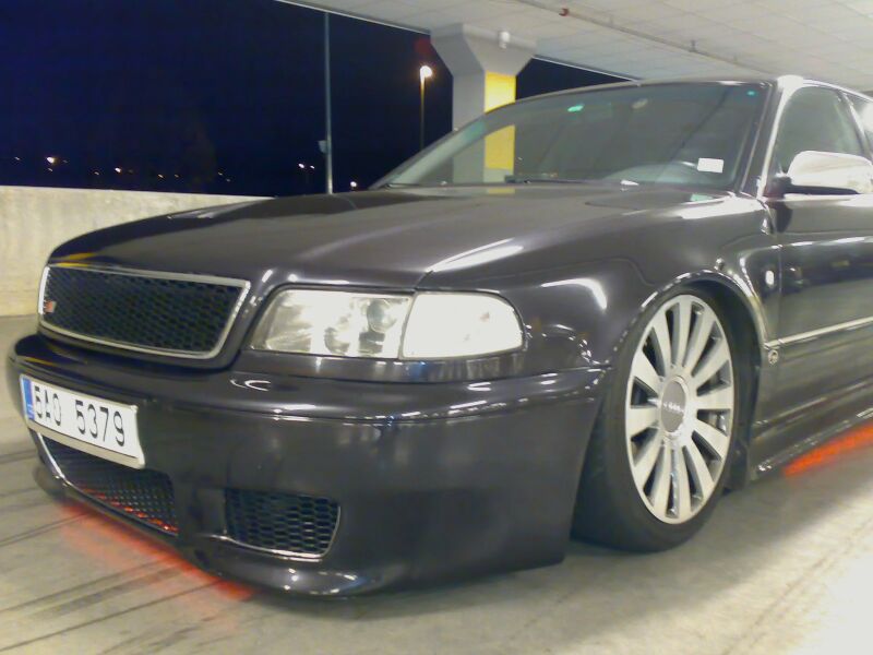 Komletni uprava,Vzduchovej podvozek airride,orig.kola Audi.