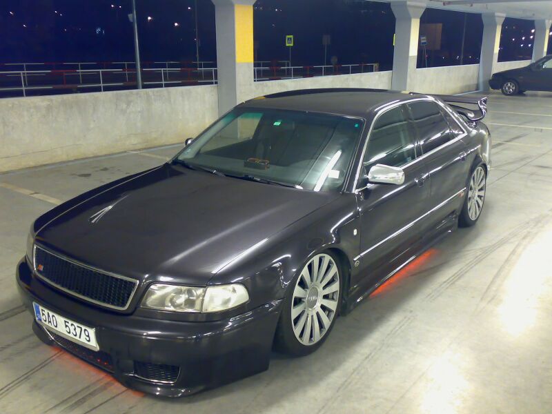 Audi S8